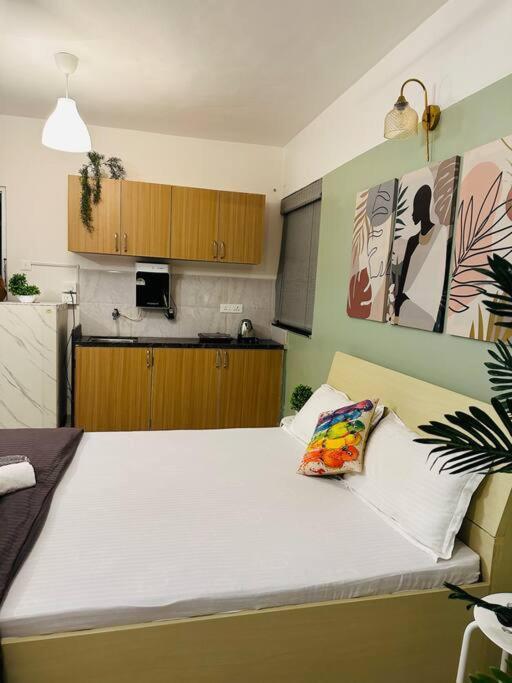 Sage : Private Studio Room In Koregaon Park Pune Zewnętrze zdjęcie